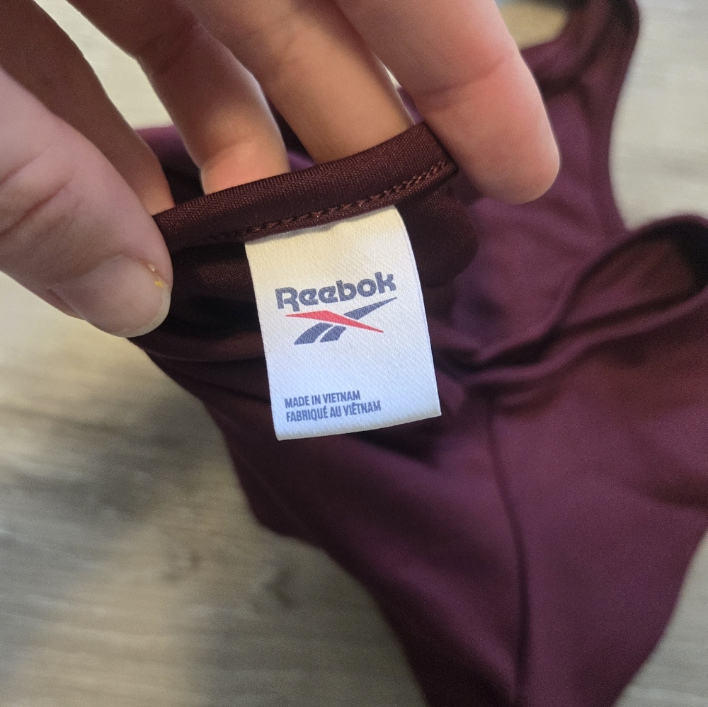 Reebok burgundy logo sports bra, size L - Picture 3 of 3